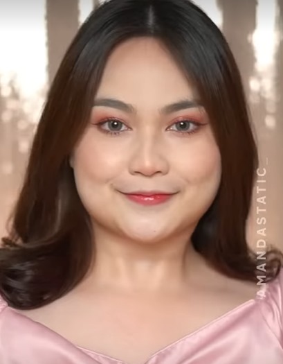 Rahasia Make Up Amanda Static, Trik Ampuh Siasati Double Chin!