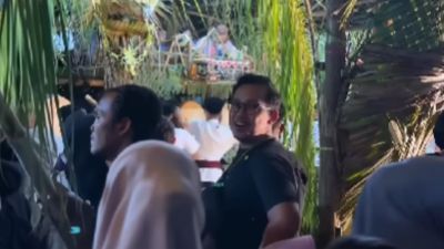 ASMR Festival? Adhe Tora Buktikan Jalan-Jalan Bisa Bikin Merinding!